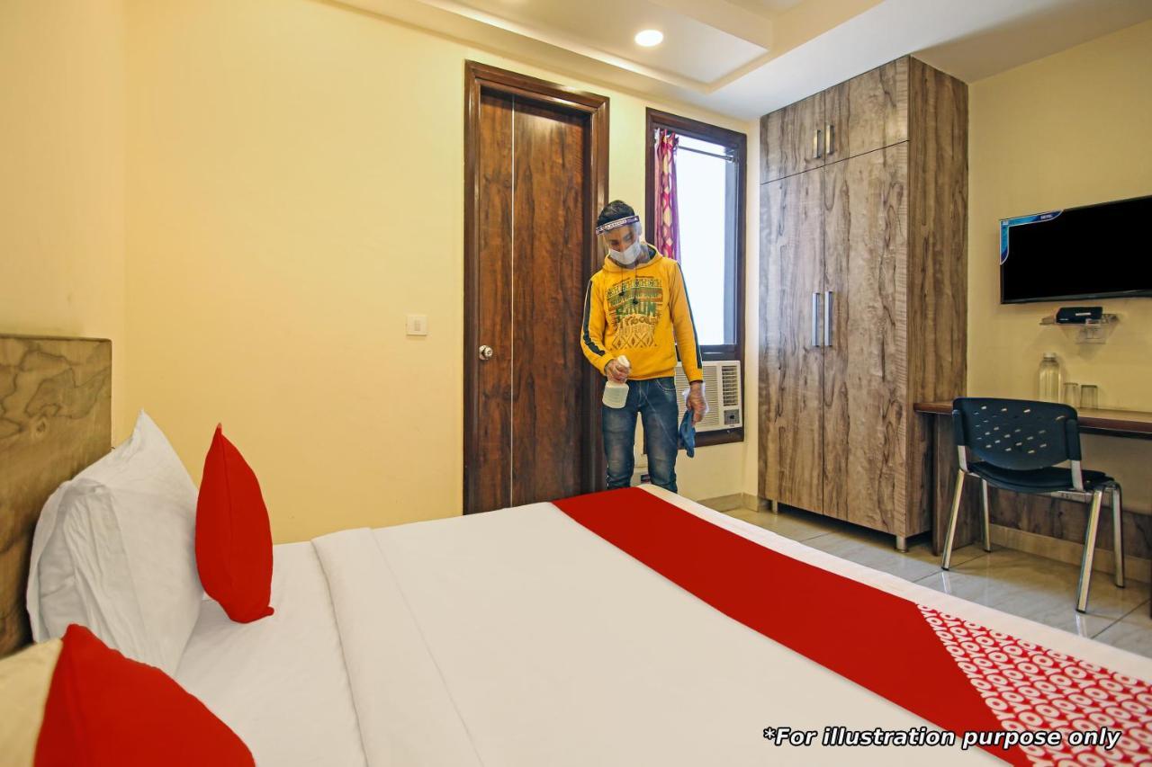 Oyo Flagship Hotel Iceland Palace 보팔 외부 사진